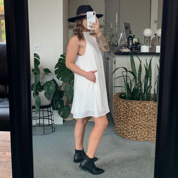 Lulu’s White Halter Swing Dress - Picture 4 of 8